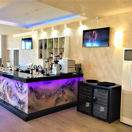 Apart-Hotel Panorama Sea Lux Приморско Екстериор снимка