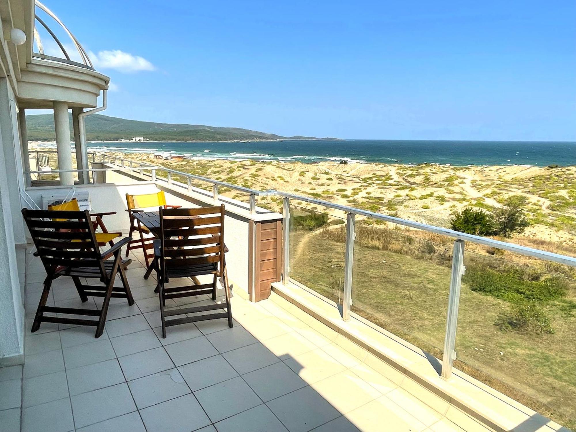 Apart-Hotel Panorama Sea Lux Приморско Екстериор снимка