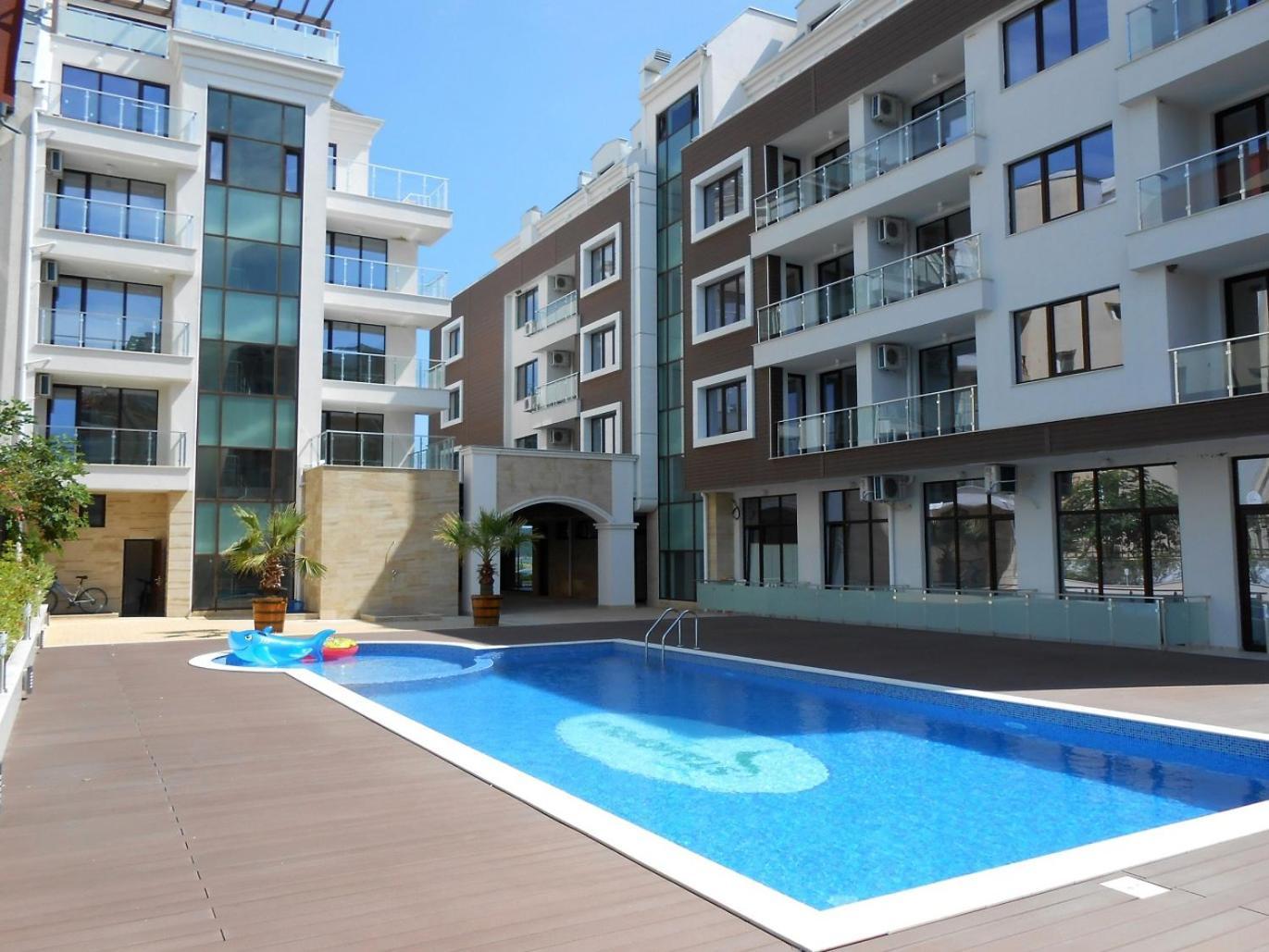 Apart-Hotel Panorama Sea Lux Приморско Екстериор снимка