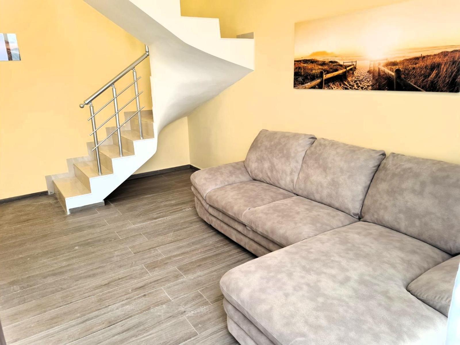 Apart-Hotel Panorama Sea Lux Приморско Екстериор снимка
