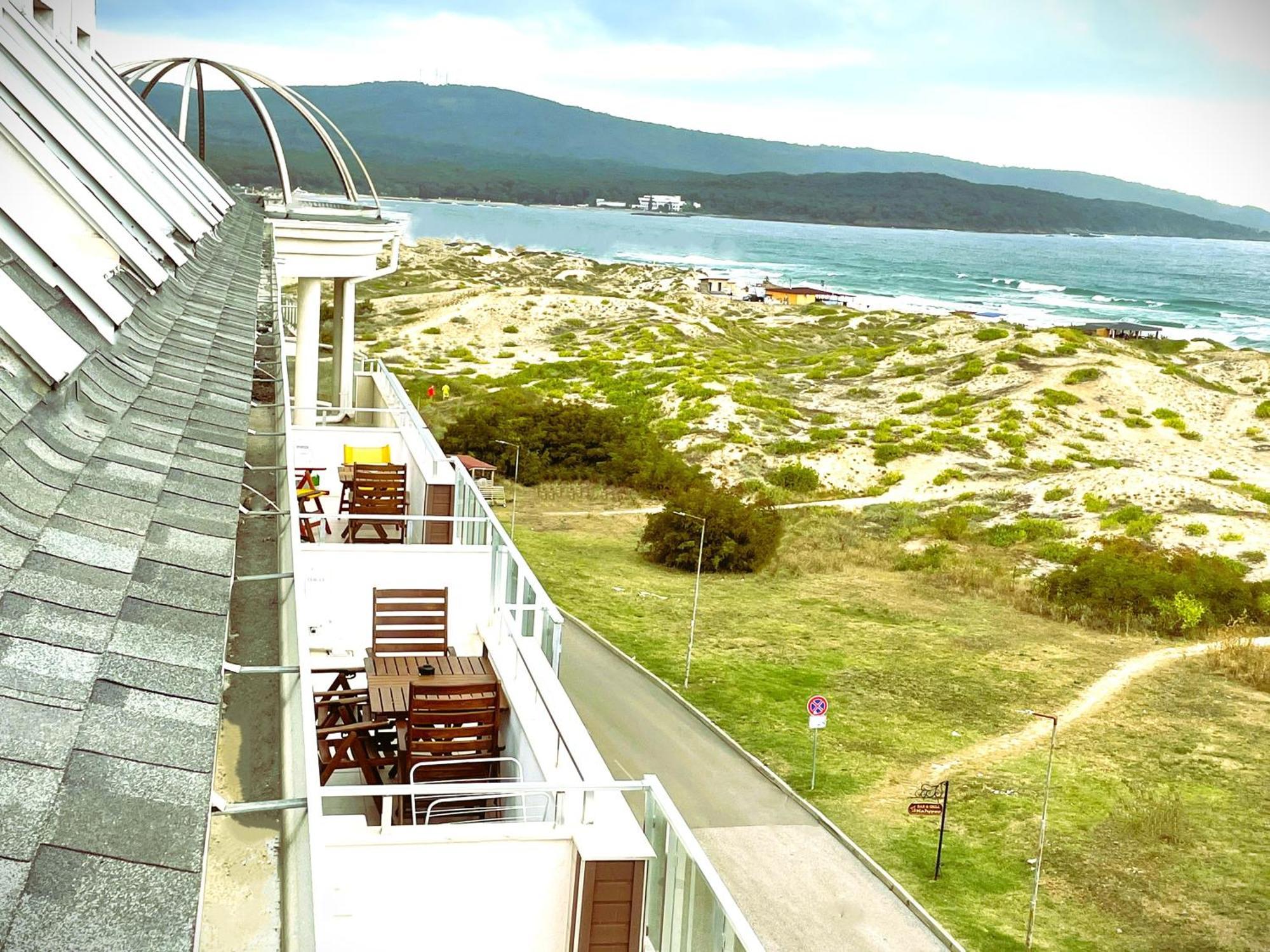 Apart-Hotel Panorama Sea Lux Приморско Екстериор снимка